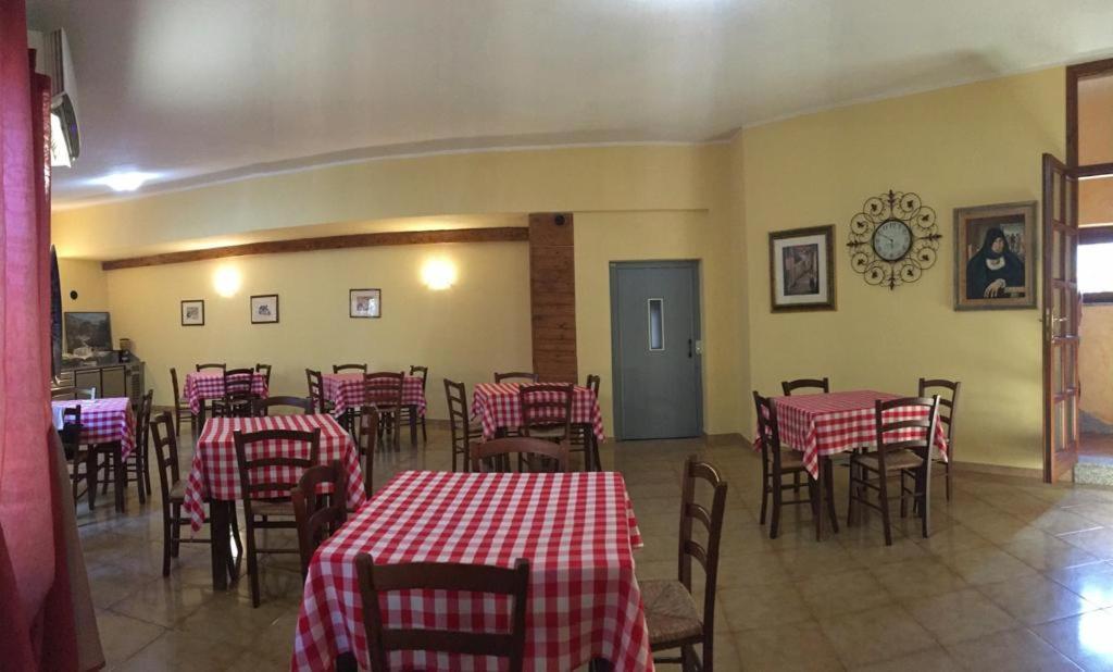 Hotel Sant'Elene Dorgali Eksteriør billede